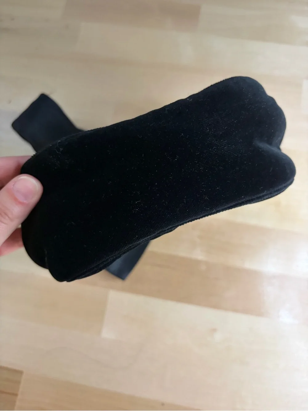 Franchi Black Velvet Evening Bag with Bow